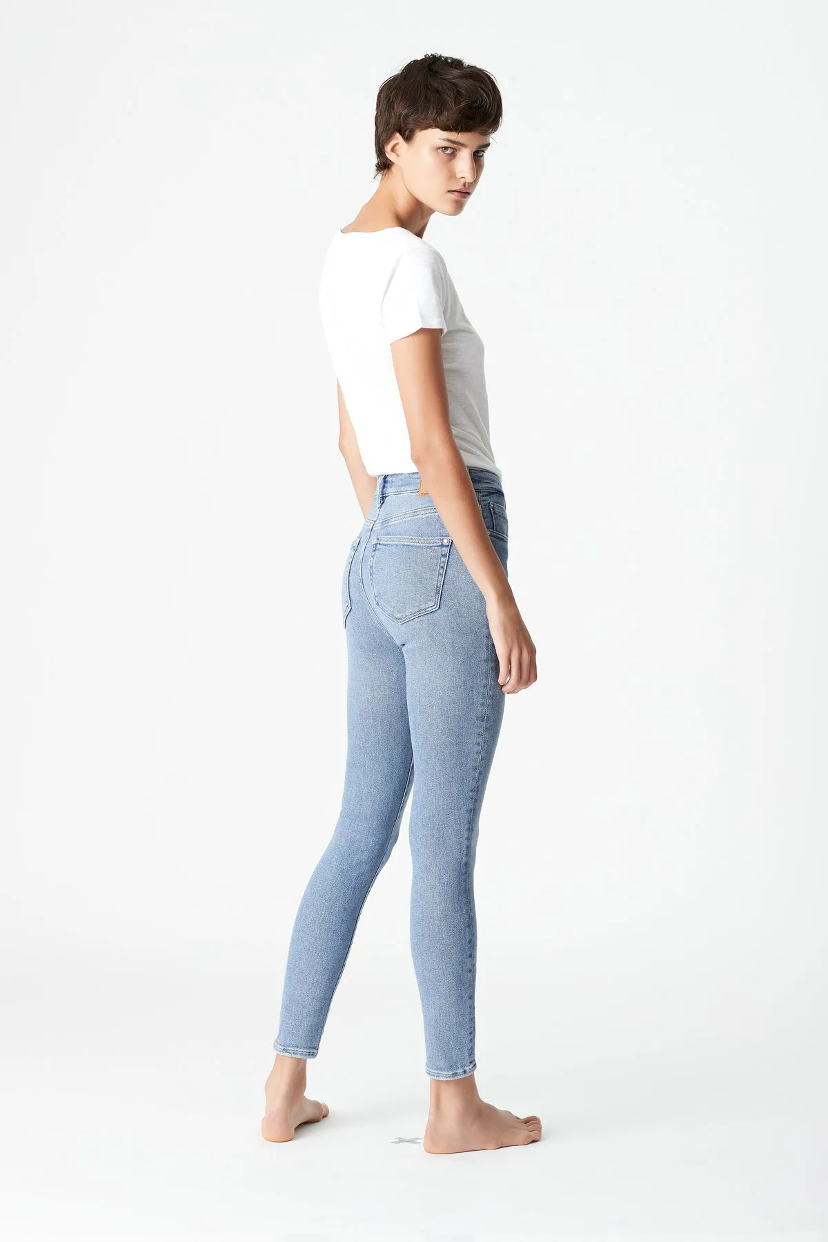 Scarlett Skinny Curve Jeans in Light Shaded LA Vintage