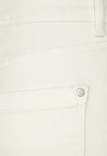 STREET ONE<BR>
Casual Fit Denim Culotte Trousers<BR>
Ecru White<BR>